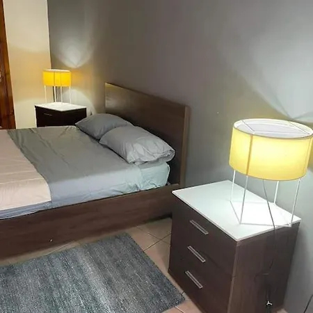 Sunny 2br In St Julians *