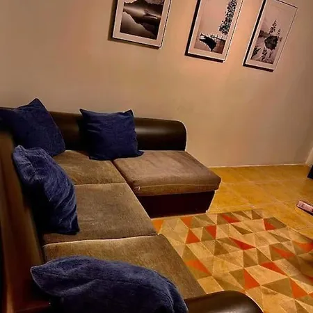 Sunny 2br In St Julians